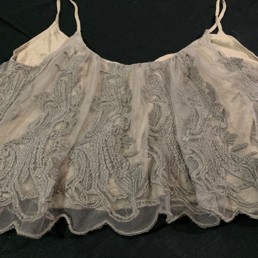 Crop Top - Picture 3 of 4